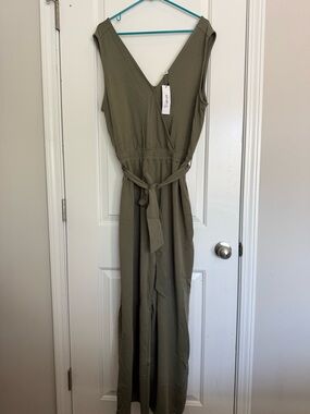 The Drop Women's @caralynmirand Sleeveless Wrap Jumpsuit - Olive Green